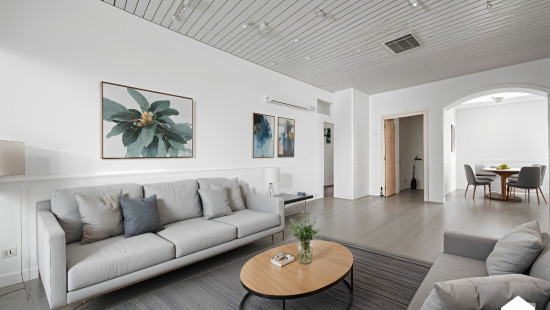 Place de la Gare - 2 - - 1420