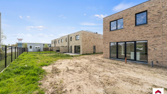 Berenakker - 23 - - 9880