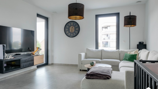 Leopoldlaan - 30 - bus 1 - 3900