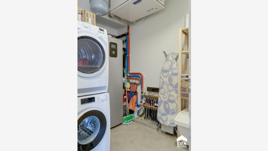 Leopoldlaan - 30 - bus 1 - 3900