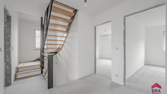 Rue Moray - 24 - - 4218