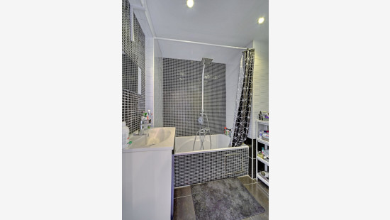 Avenue Jules Bordet - 72 - 5eme etage - 1140