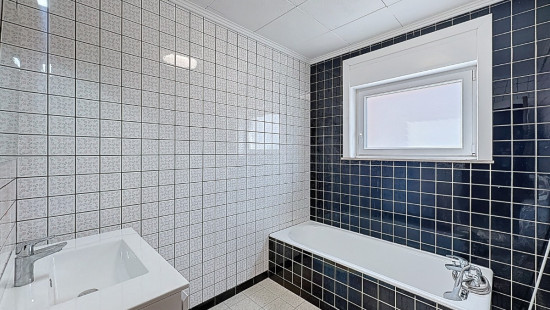 Rue de Flandre - 97 - - 7062