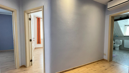 Donkerstraat - 2 - - 8940