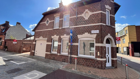 Donkerstraat - 2 - - 8940