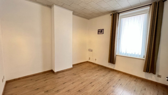 Donkerstraat - 2 - - 8940