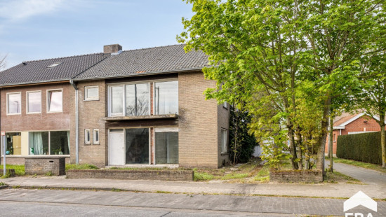 Hoge Lane - 31 - - 8200