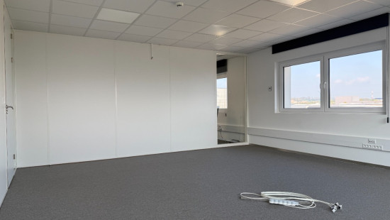 rue des Nouvelles Technologies - 3 - - 4821