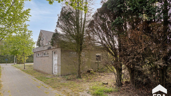 Hoge Lane - 31 - - 8200