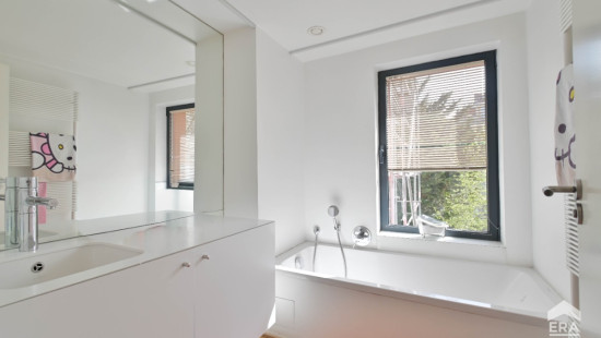 Rue Washington - 56 - - 1050