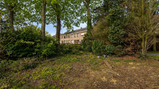 Hoge Lane - 31 - - 8200