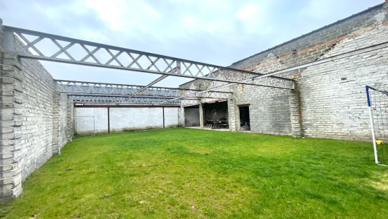 Priester Coulonstraat - 8 - - 8930