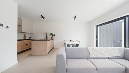 Winhof - 32 - - Lot 6 - 1730