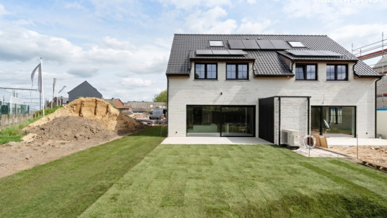 Winhof - 37 - - Lot 1 - 1730