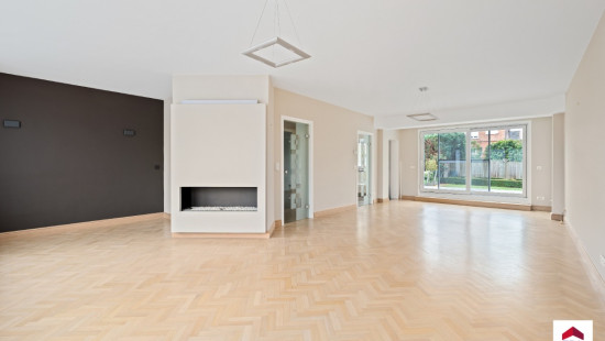 Emile de Blutslaan - 12 - - 1702