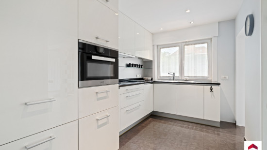 Emile de Blutslaan - 12 - - 1702