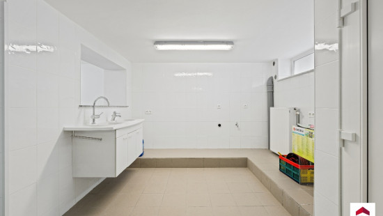 Emile de Blutslaan - 12 - - 1702