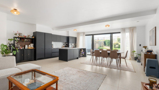 Veldstraat - 68 - 001 - 9100