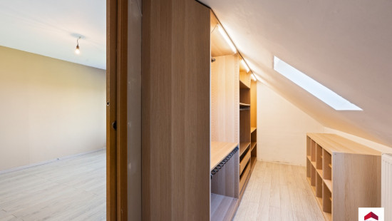 Bodegemstraat - 42 - - 1700