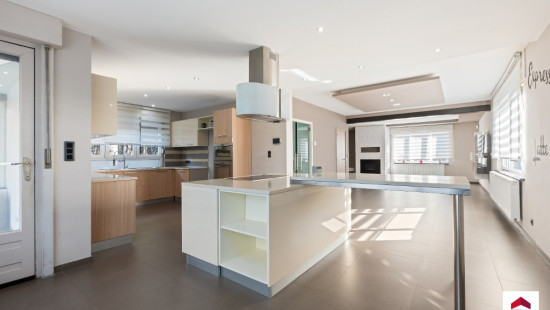 Bodegemstraat - 42 - - 1700