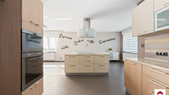 Bodegemstraat - 42 - - 1700