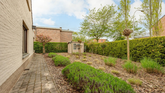 Lage Kaart - 325 - - 2930