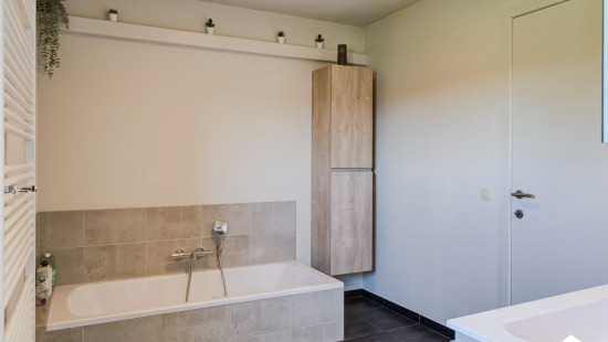 Stationsstraat - 58 - - 2235