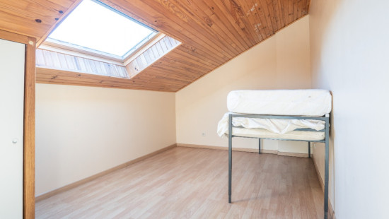 Place de la Goutelle - 231 - - 5550