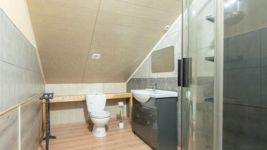 Place de la Goutelle - 231 - - 5550