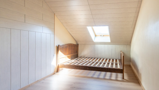 Place de la Goutelle - 231 - - 5550