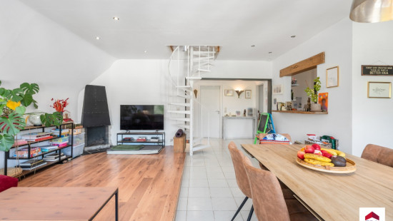 Hooghofstraat - 15 - - 1700