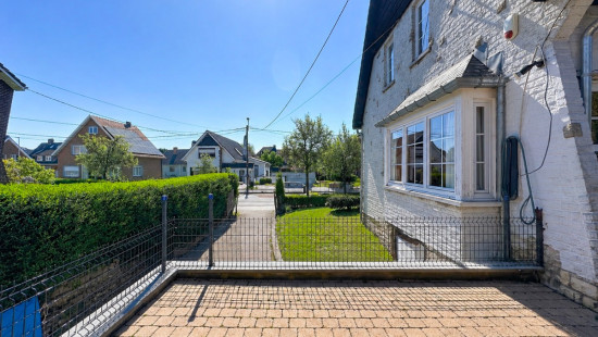 Avenue des Coquelicots - 8 - - 1420