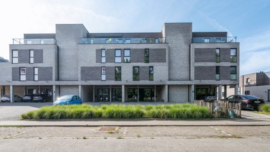 Beeklaan - 1 - - Casco praktijk - 9550