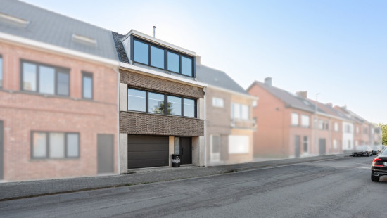 Rietstraat - 34 - - 9220