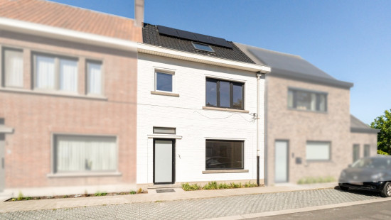 Ijzerstraat - 69 - - 9900