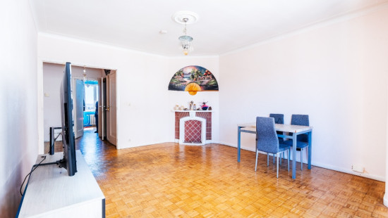 Rue Picard - 210 - 5D - 1080