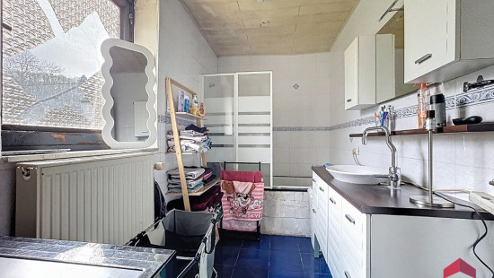 Rue du Samson - 25 - - 5300