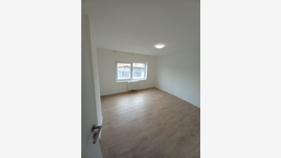 Louis Paul Boonstraat - 42 - - 9300