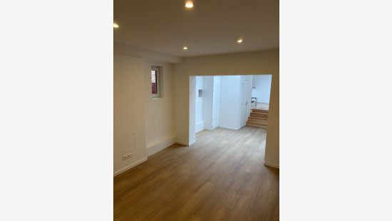Louis Paul Boonstraat - 42 - - 9300