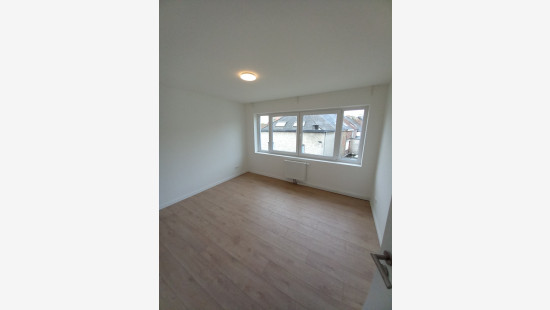 Louis Paul Boonstraat - 42 - - 9300