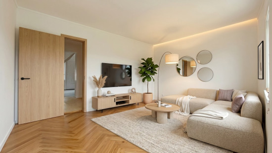 Avenue Reine Astrid - 77 - - 4500