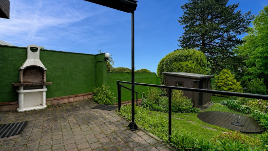 Rue du Hautmont - 65 - - 1420