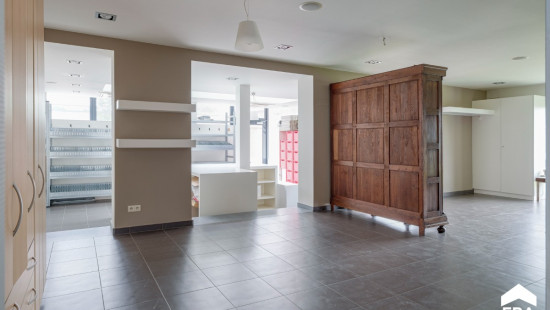 Nieuwstraat - 203 - - 3590