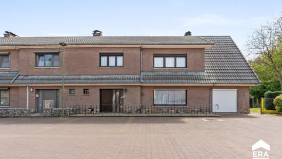 Stationsplein - 4 - - 3350
