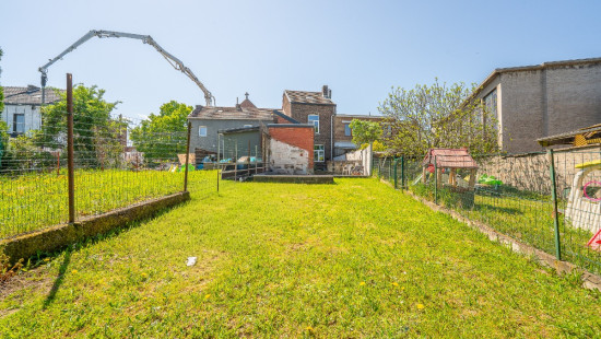 Rue de la Fontaine - 263 - - 4400