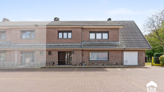 Stationsplein - 4 - - 3350