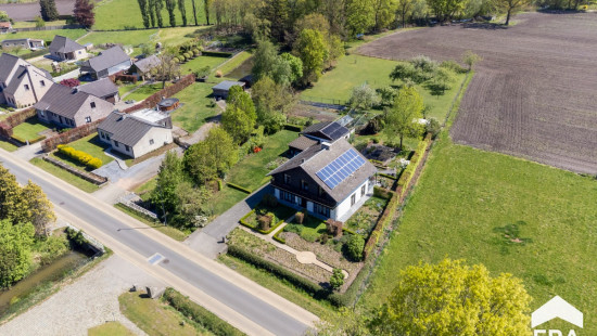 Aardseweg - 75 - - 2440