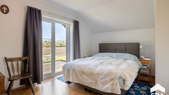 Aardseweg - 75 - - 2440