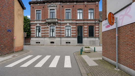 Rue de Bruxelles - 46 - - 1470