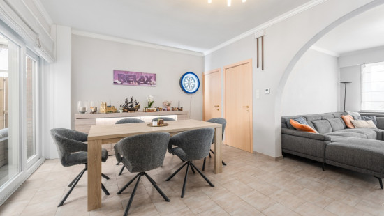 Huis ten Halven - 44 - - 9100